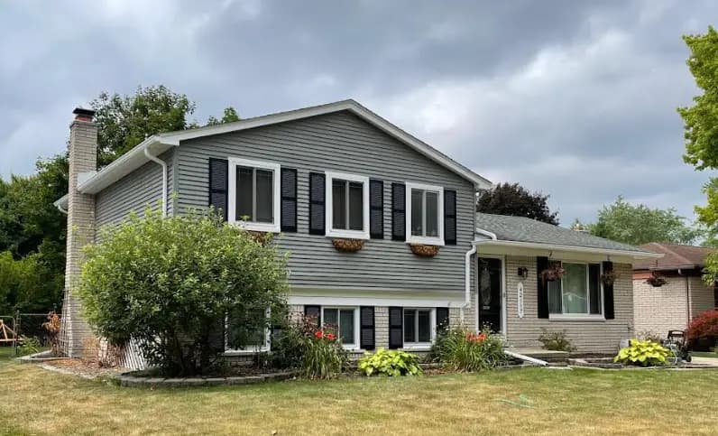 Exterior painting project at 42117 Villanova, Sterling Heights — Smudge - Sherwin Williams