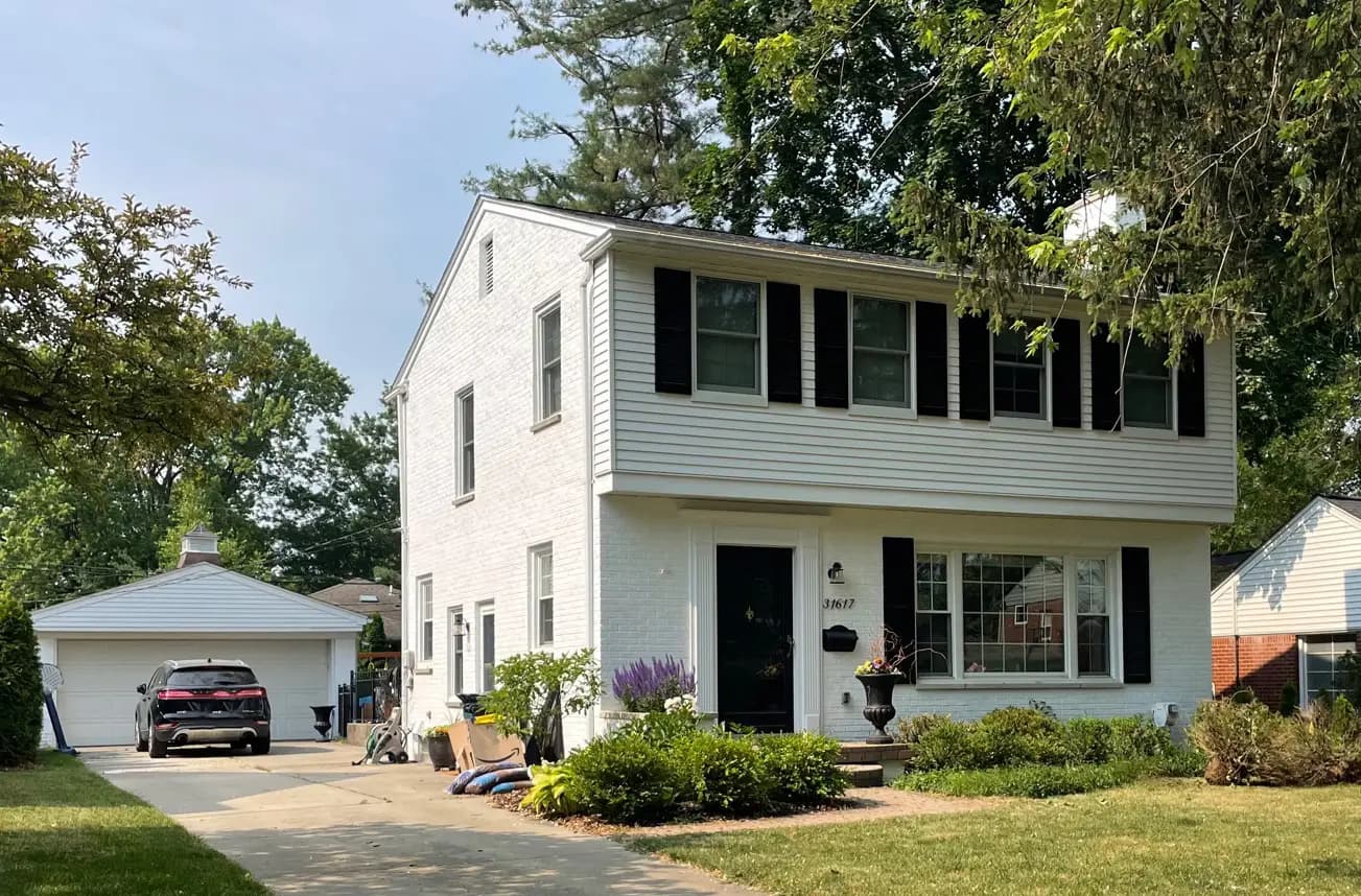 Exterior painting project at 31617 Auburn Drive, Beverly Hills