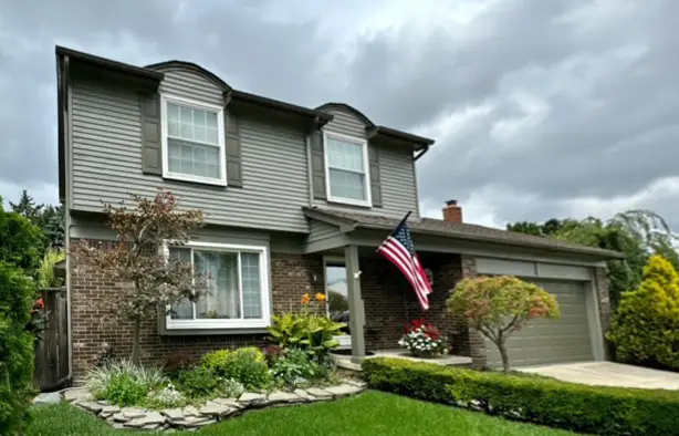 Exterior painting project at 41545 Lexington Drive, Clinton Township — Antique Pewter - Benjamin Moore