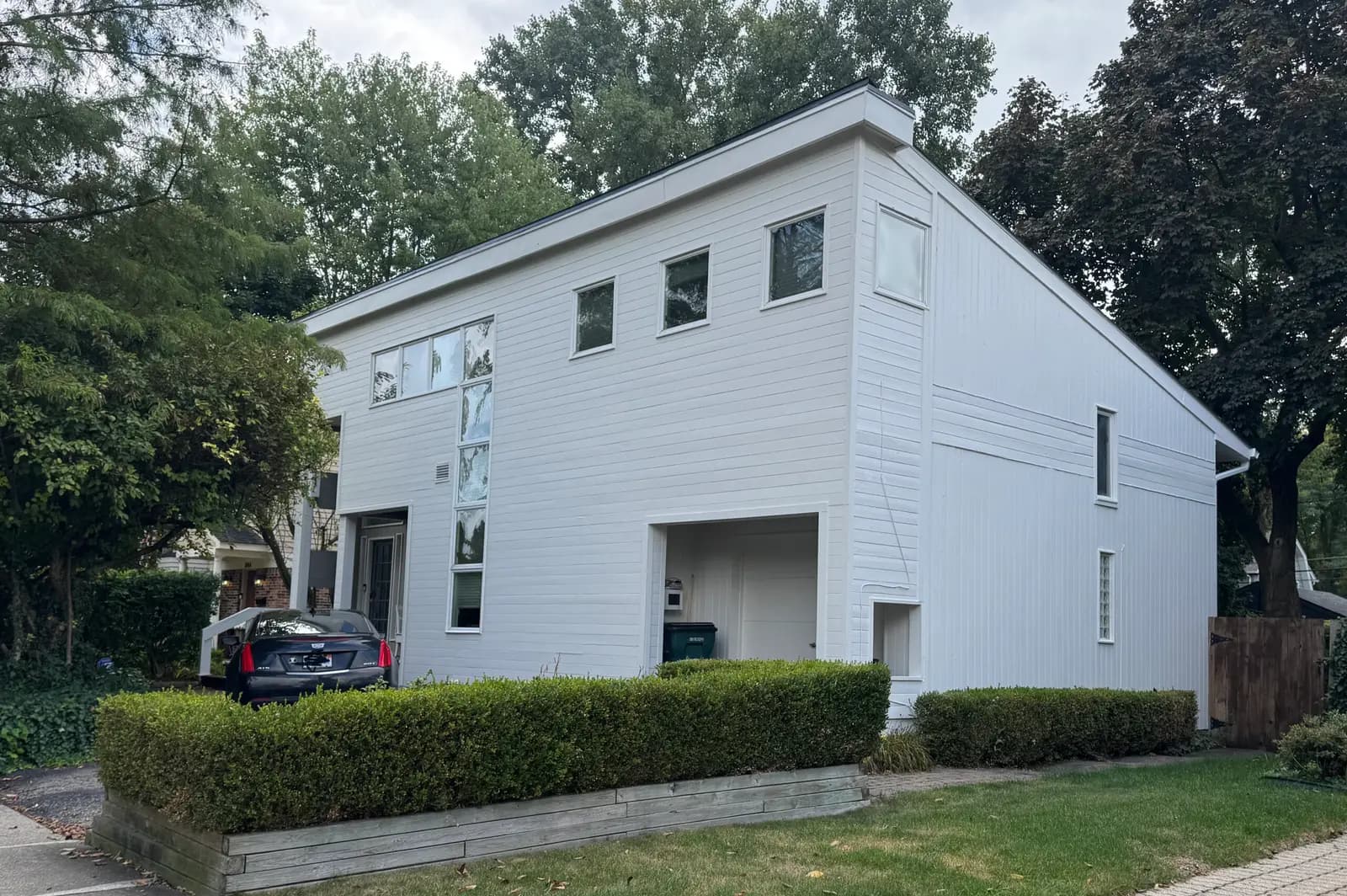 Exterior painting project at 1030 Forest Ave, Birmingham — Sea Pearl - Benjamin Moore