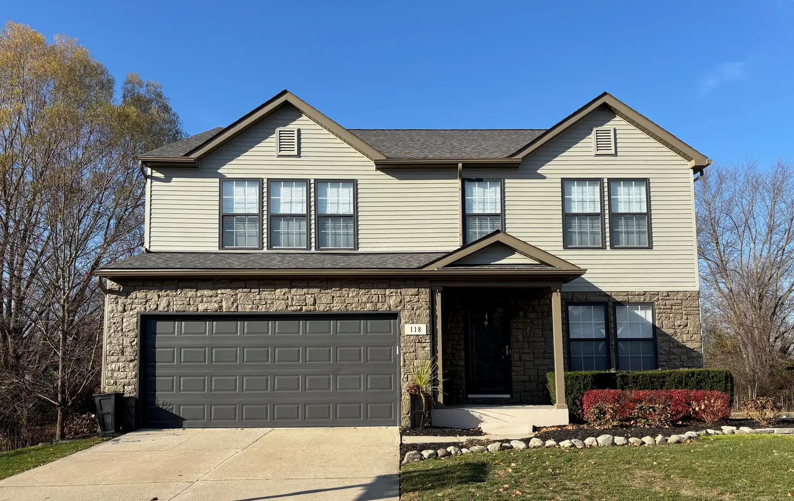 Exterior painting project at 118 Cascade Lane, Waterford — Rockport Gray - Benjamin Moore Vinyl Safe