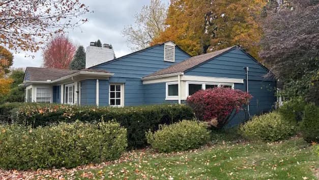Exterior painting project at 6195 Lantern Lane, Bloomfield Hills — Needlepoint Navy - Sherwin Williams