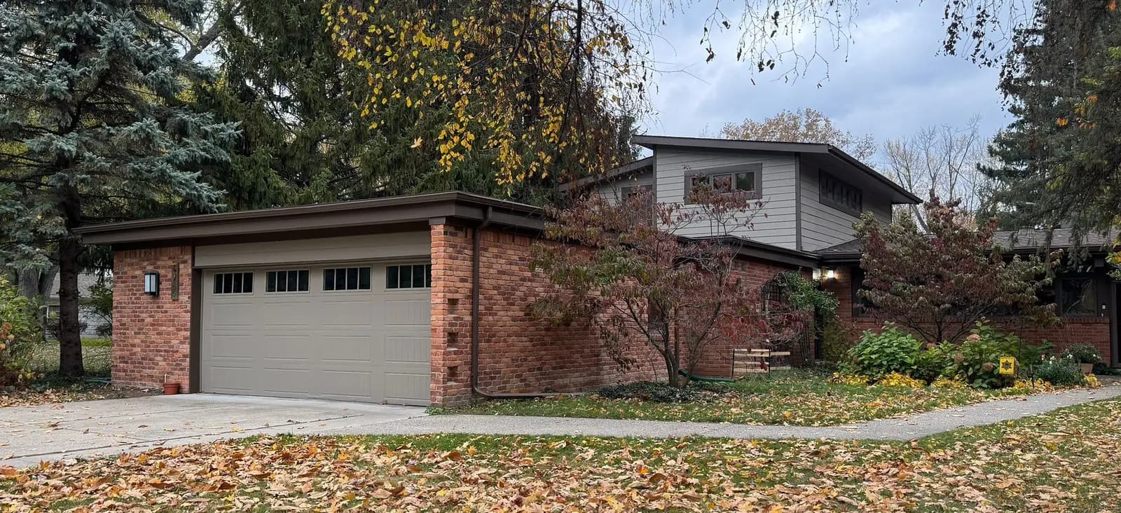 Exterior painting project at 4989 Ranch Lane, Bloomfield Hills — Weimaraner - Benjamin Moore