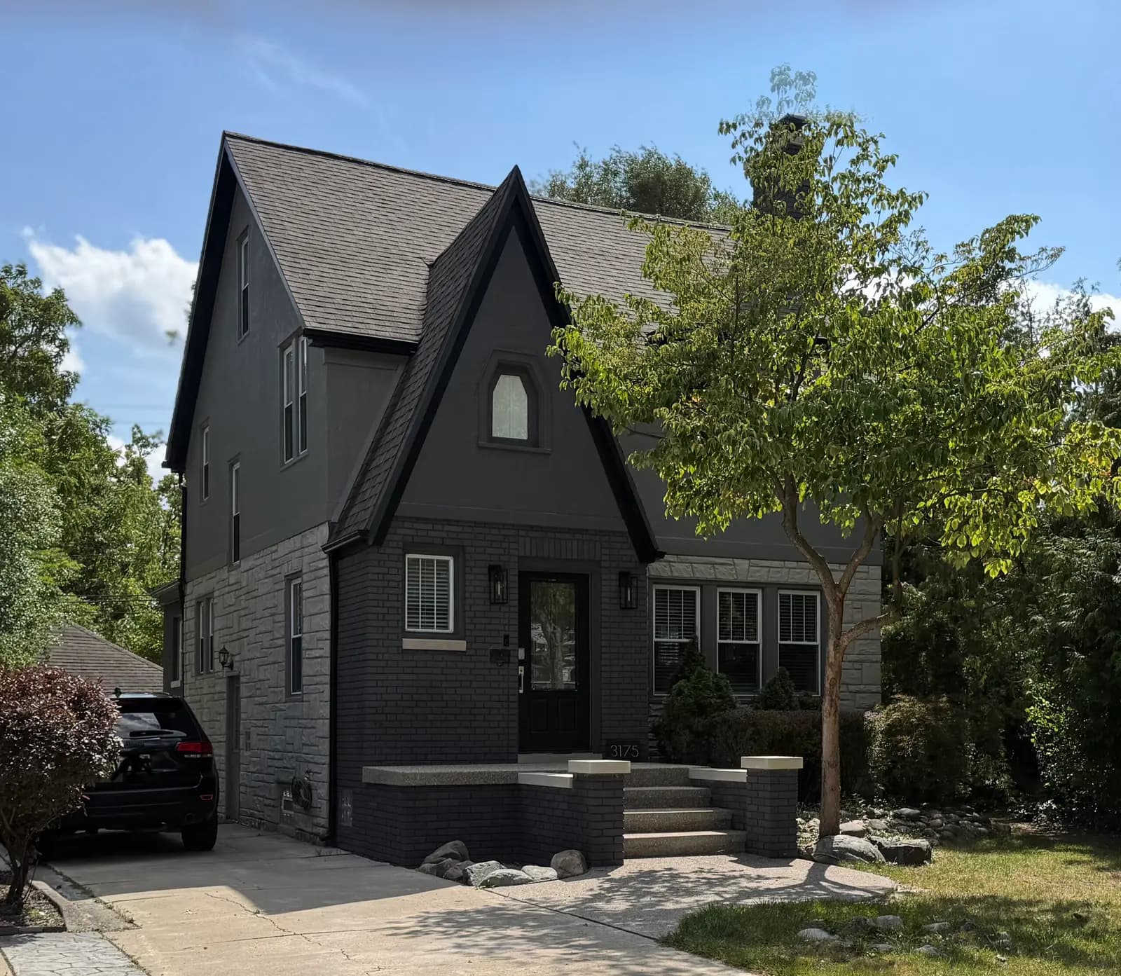 Exterior painting project at 3175 Parker Drive, Royal Oak — Chelsea Gray - Benjamin Moore