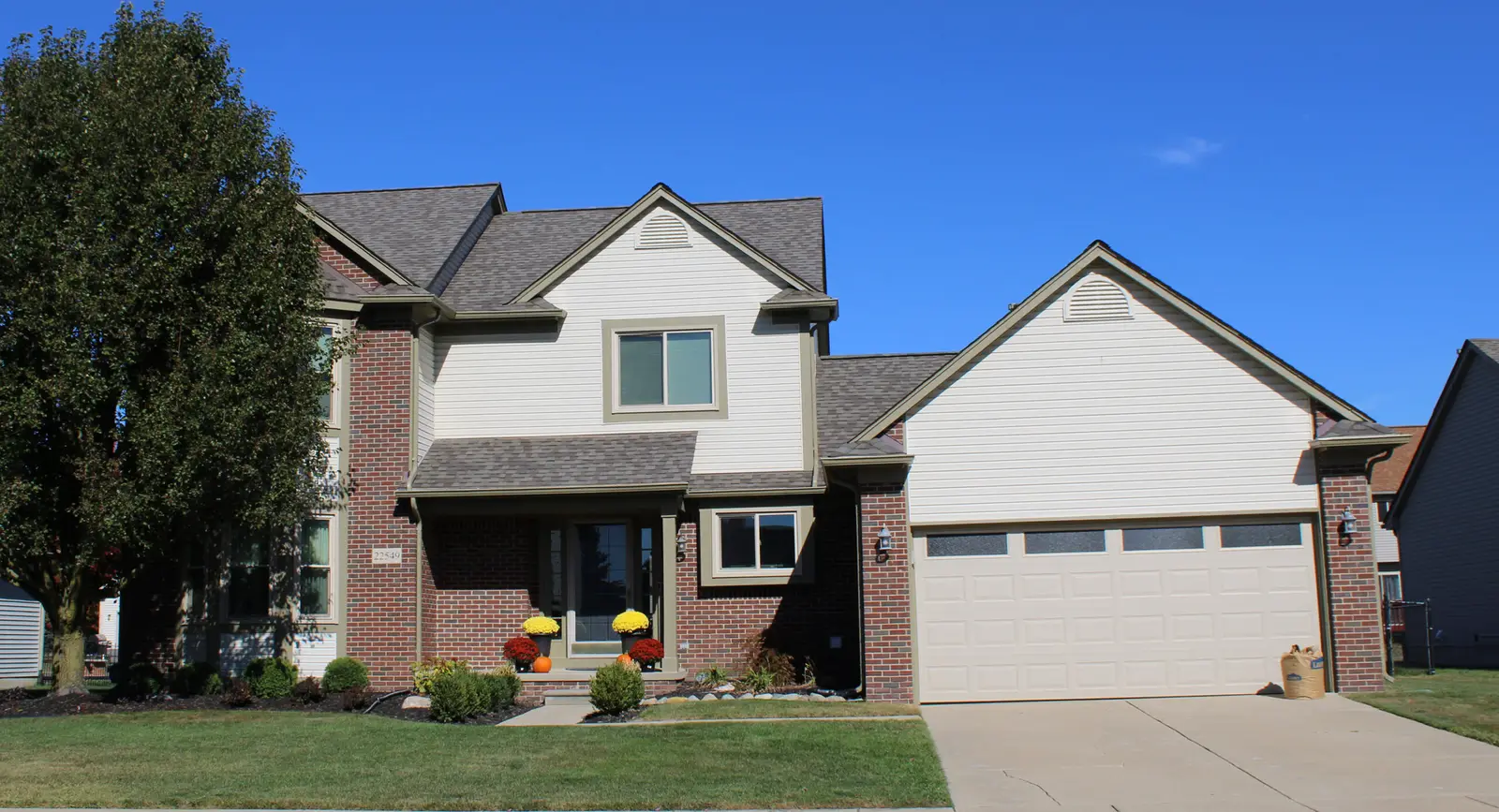 Exterior painting project at 22549 Current Drive, Macomb